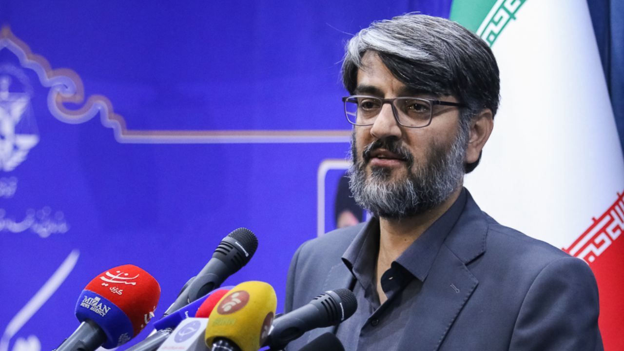 مدیرکل بازرسی برای بررسی صحت و سقم ادعای سپیده قلیان به بوشهر اعزام شد
