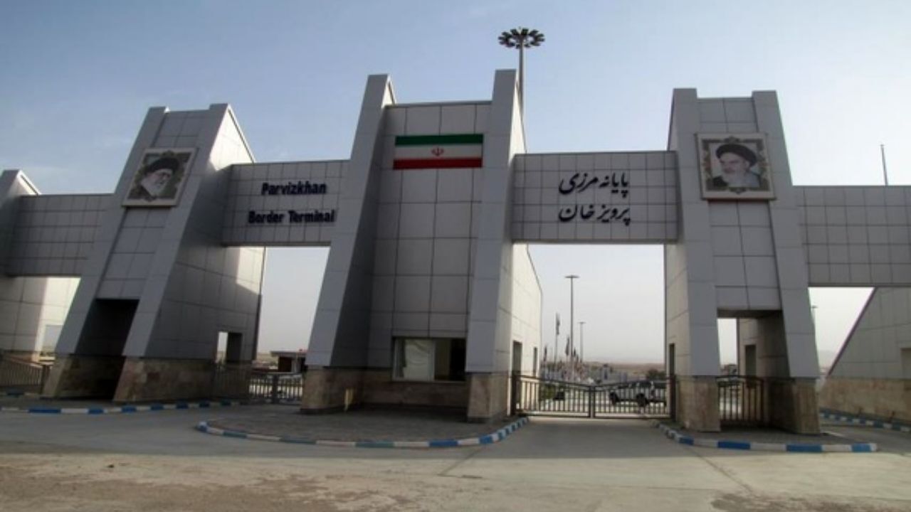مرزهای زمینی با عراق بسته است/فقط پذیرش مسافران هوایی