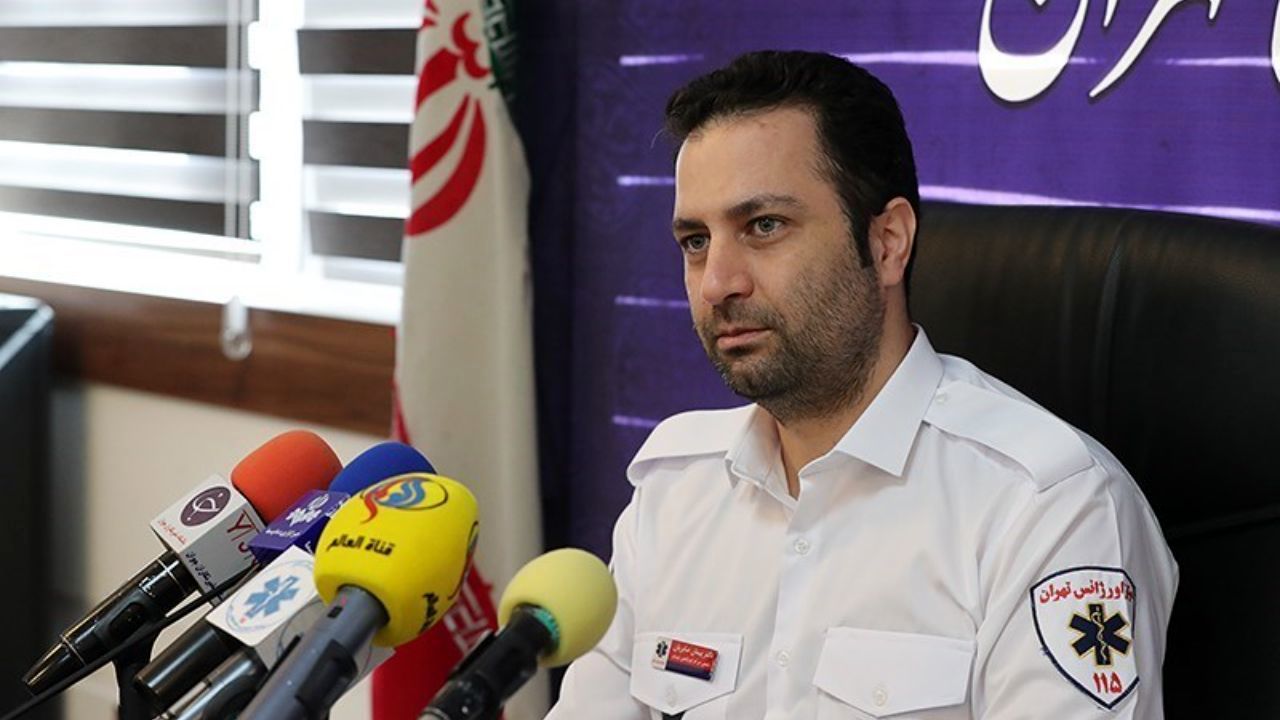 روند افزایشی در خشونت علیه تکنسین اورژانس نداریم/ منکر دیر رسیدن برخی موتورلانس‌ها بر بالین بیمار نمی‌شوم/ 50 درصد بیماران کمتر از 15 دقیقه از خدمات اورژانس بهره‌مند می‌شوند