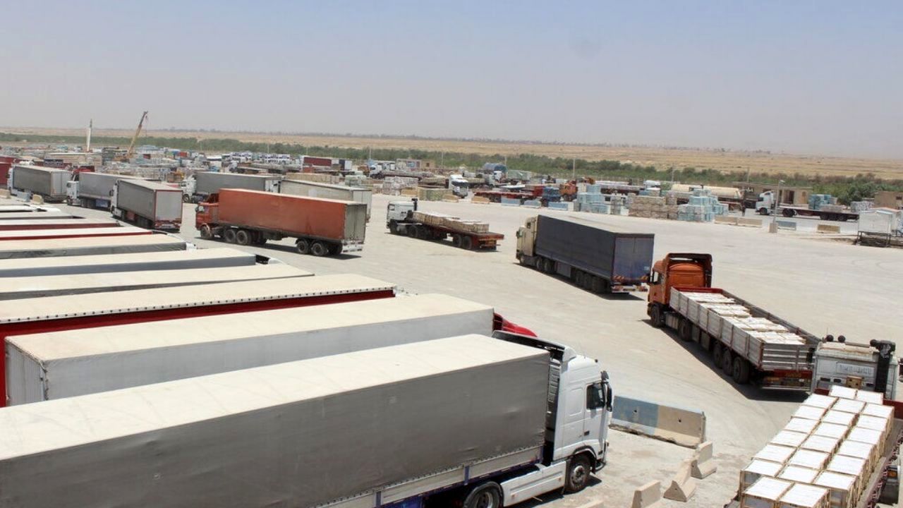 صادرات کالا به افغانستان از پایانه دوغارون 260 درصد افزایش یافته