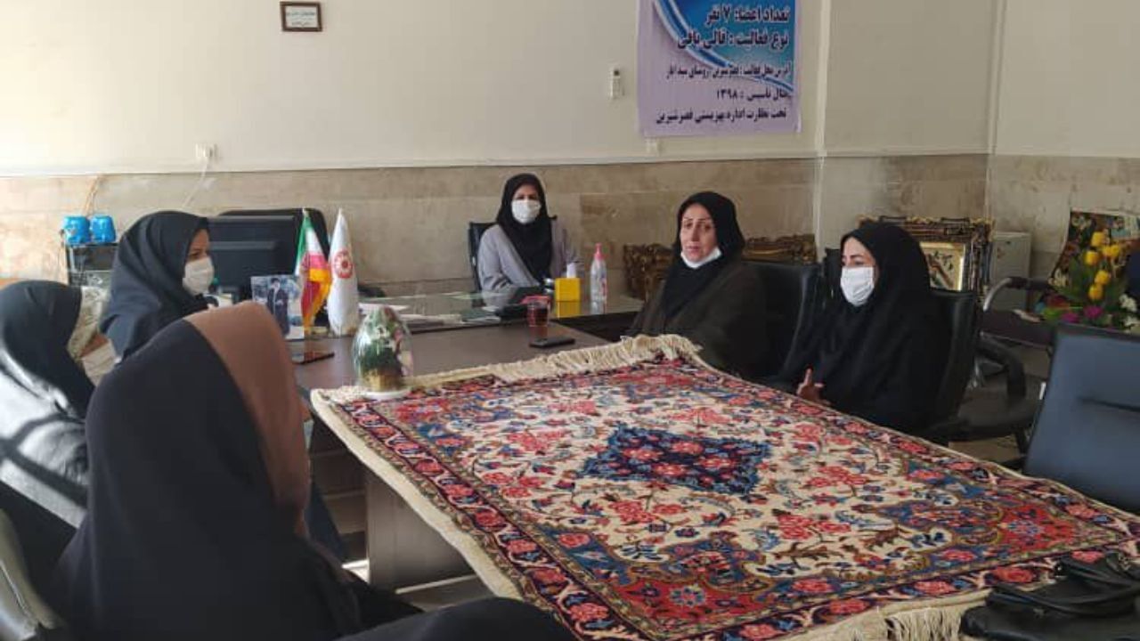برنامه های توانمندسازی زنان سرپرست خانوار در شهرستان قصرشیرین