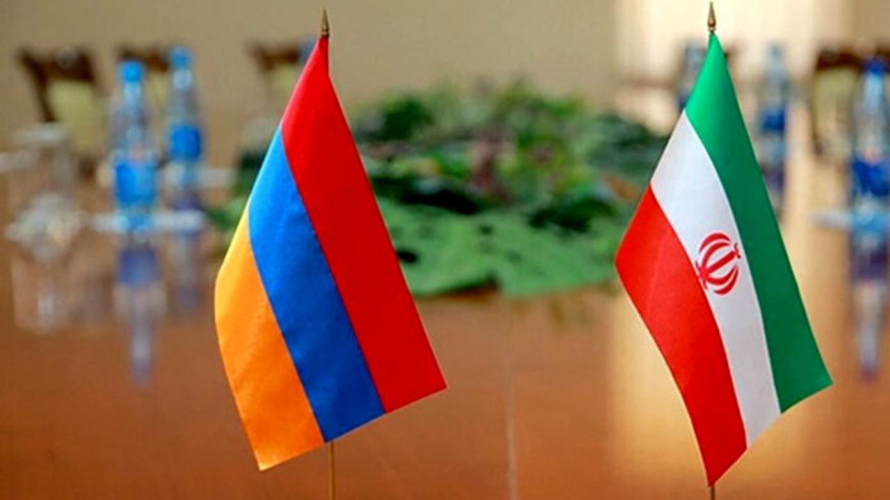 تحمیل شرایط خاص برای خودروهای ایرانی از سوی آذربایجان/ باکو در روابط تهران - ایروان سنگ‌اندازی می‌کند