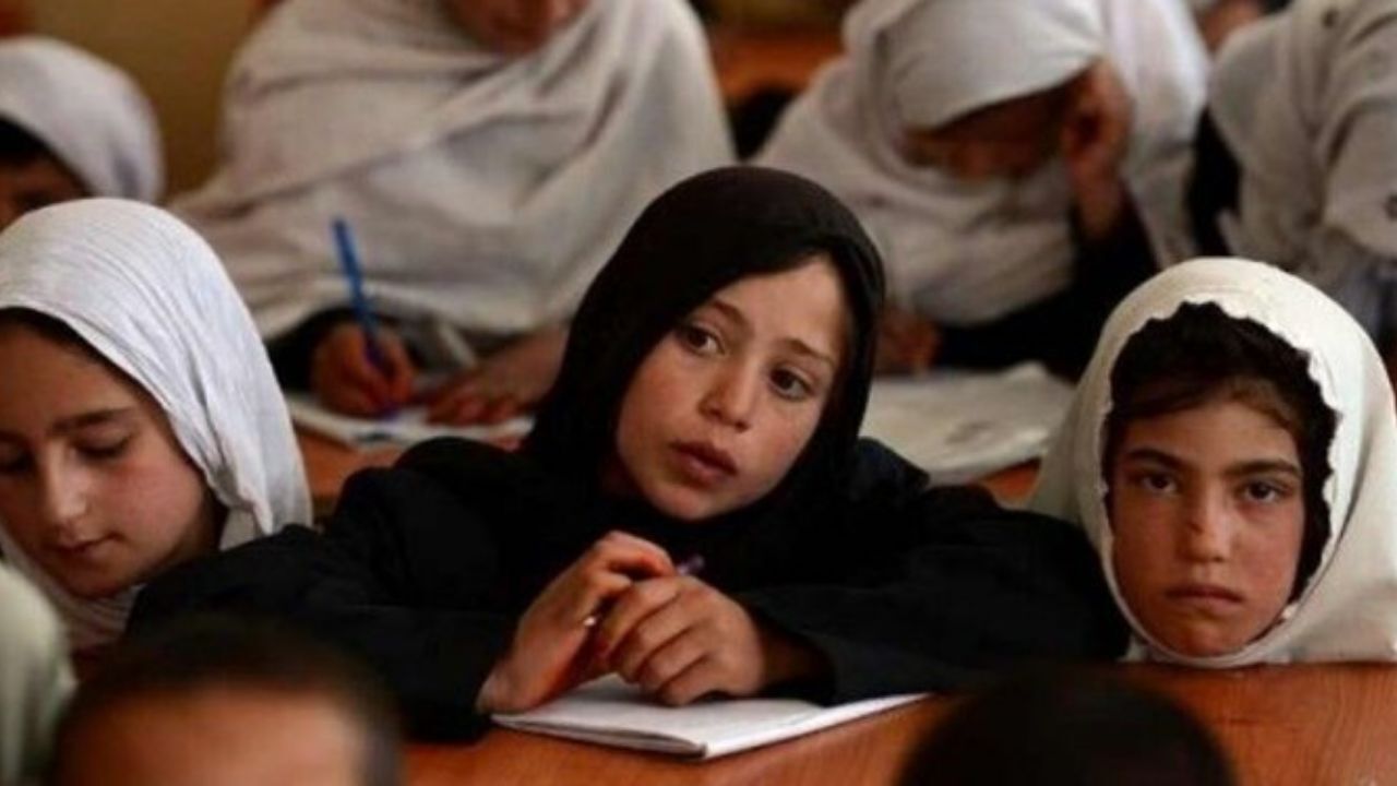 سال تحصیلی در افغانستان بدون حضور دانش‌آموزان دختر آغاز شد