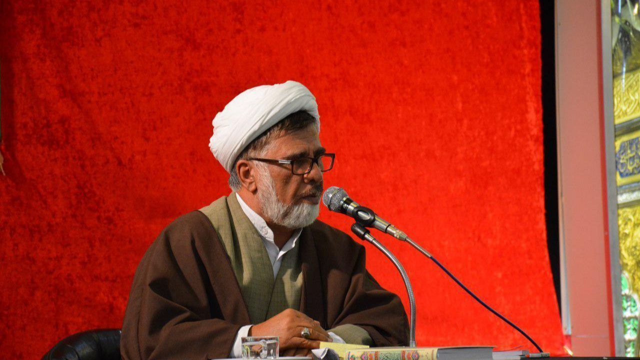 فاضل میبدی: دلیلی قوی برای حرام بودن صدای زنان وجود ندارد
