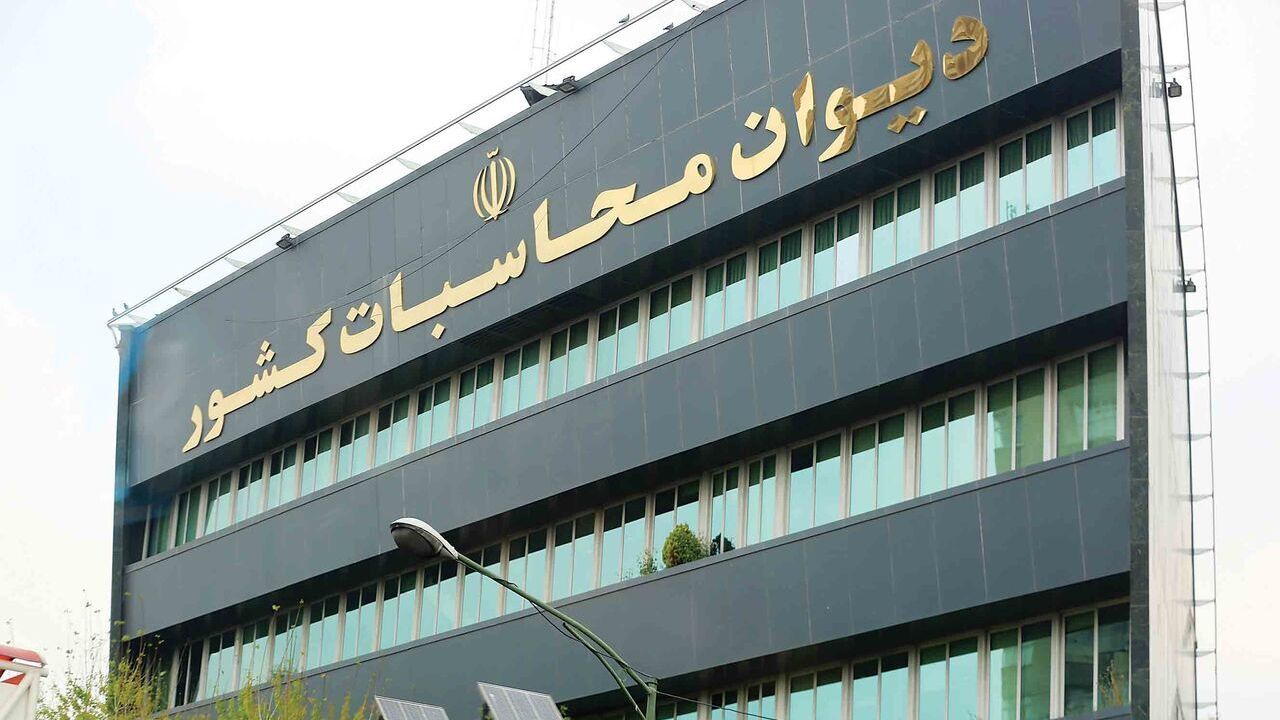 رئیس دیوان محاسبات خواستار لغو روادید با کشورهای طرف تجاری شد