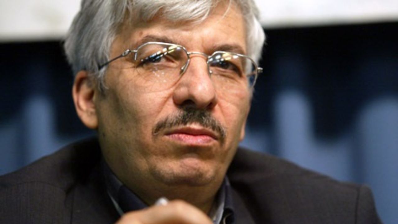 پوست‌اندازی در جریان اصلاحات در آینده تشدید می‌شود/ 42 سال است که کارنامه خوبی از تشکیل احزاب و گروه‌ها نداریم/ دو جریان اصلی در کشور برنامه منسجم ندارند