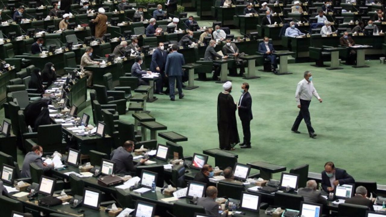 به‌زودی طرح اصلاح قانون شفافیت اموال مسئولان را تقدیم هیات‌رئیسه مجلس می‌کنم