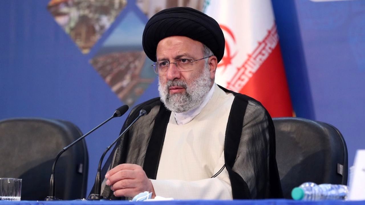 ویدئو| ترکی حرف زدن رئیسی در اردبیل!