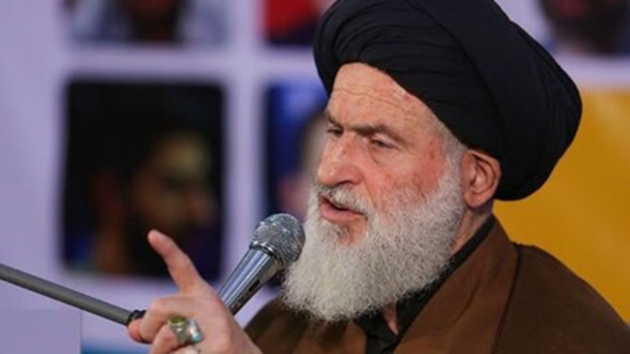 برخی خانم‌ها هرطور دل‌شان می‌خواهد در خیابان‌های قم رژه می‌روند
