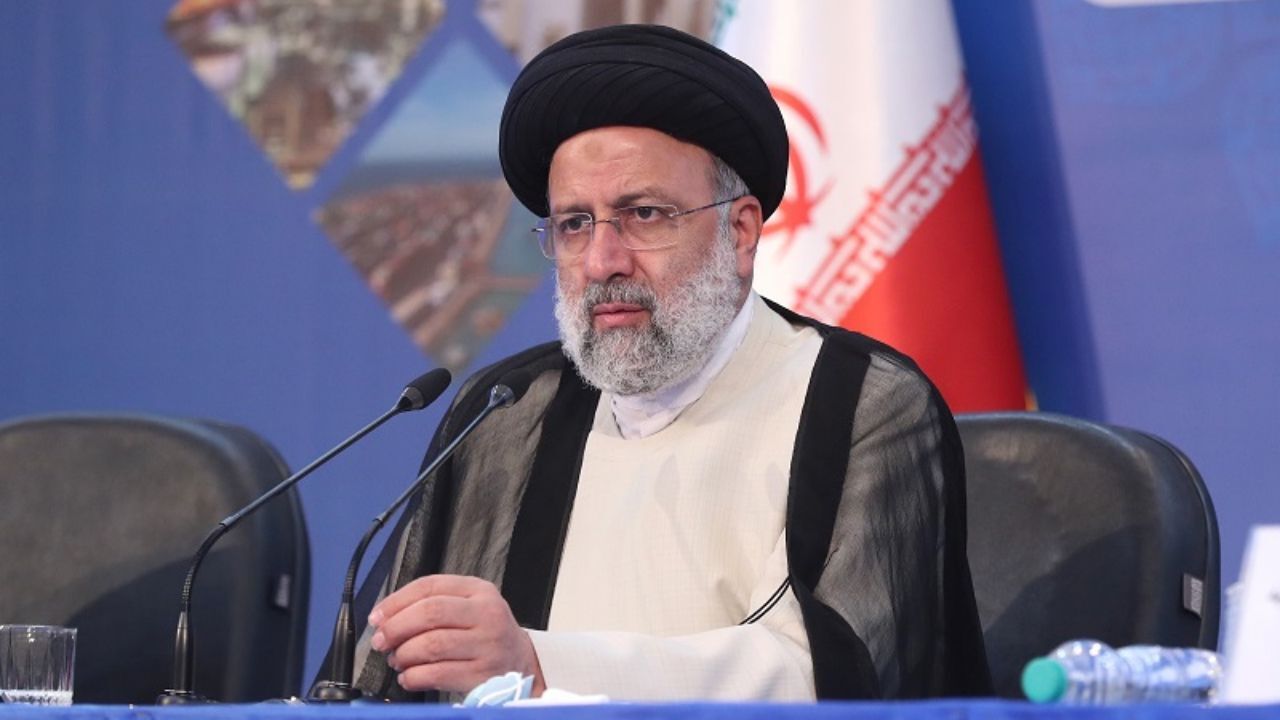 اجازه ندهیم موج جدید کرونا، کشور را غافلگیر کند/ وزارت بهداشت از واکسن‌های تولید داخل حمایت کند/ دلیل واردات گسترده واکسن در مقطع کنونی، ضرورت مقابله سریع با گسترش بیماری است