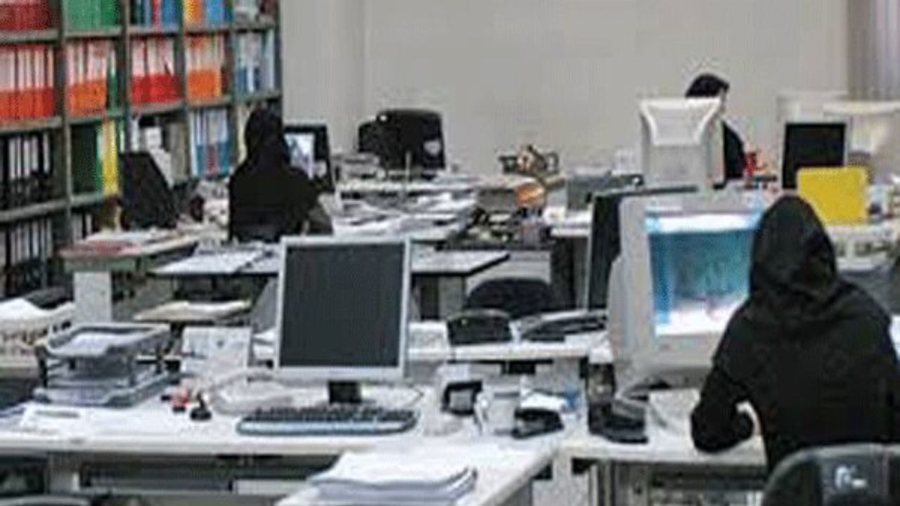 نحوه حضور و دورکاری کارکنان و مادران کودکان زیر 6 سال