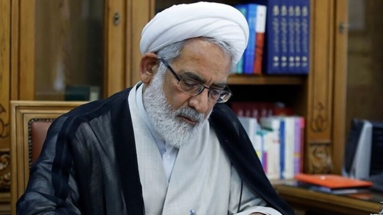 دستور رسیدگی به موضوع اهانت به آیت‌الله صافی گلپایگانی/ دادستان کل: هیات نظارت بر مطبوعات انتشار و بازنشر این خبر را مورد بررسی، پیگیری و رسیدگی قرار دهد
