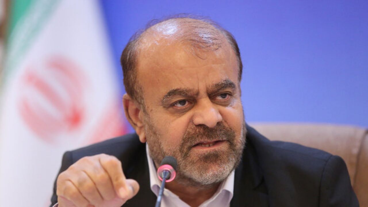 نزدیک به 1 میلیون نفر در نهضت ملی مسکن ثبت نام کردند/امکانی را فراهم می کنیم که مجردها هم در طرح نهضت مسکن ثبت نام کنند/مجردها هنگام تحویل مسکن ازدواج خود را ثابت کنند