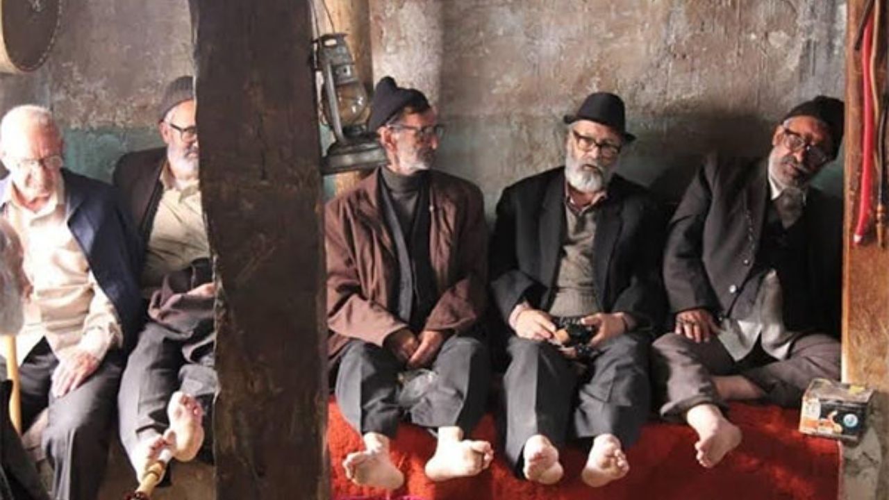 اکران آنلاین «پیرمردها نمی‌میرند» توسط «هنروتجربه»