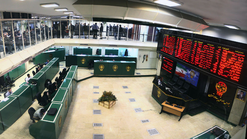 فروش 850 هزار تن سیمان در بورس کالا/ 1600 تن قیر فروخته شد