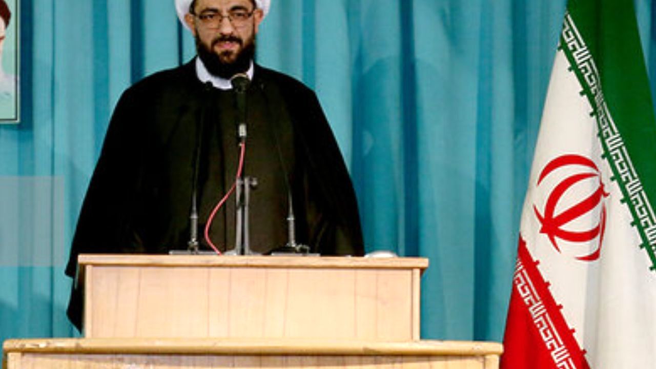 دولت در مورد گرانی‌های سرسام‌آور و بورس اقداماتی داشته باشد