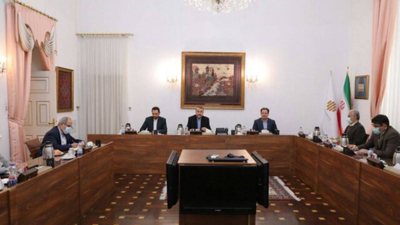 بررسی صدور کارت هوشمند ملی برای ایرانیان مقیم خارج از کشور