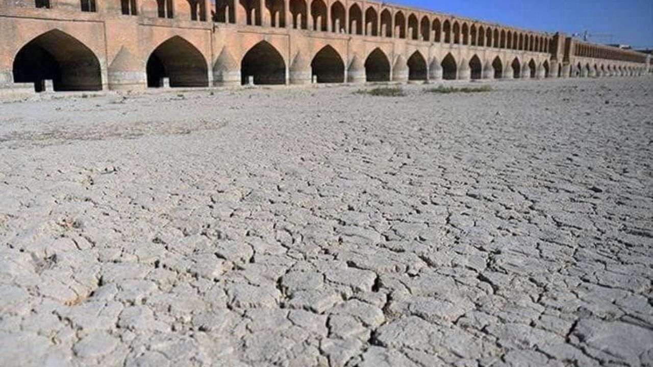 درخواست از دانشگاه‌ها برای ارائه راهکار در خصوص احیای زاینده‌رود