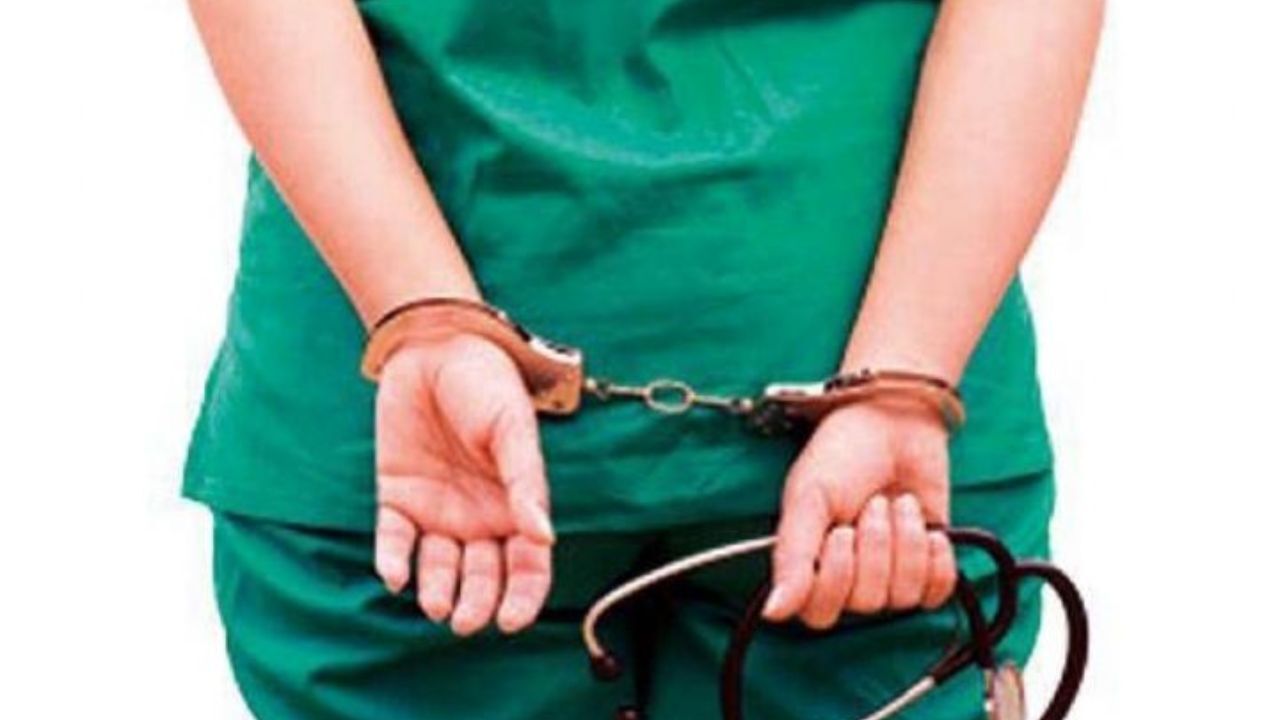 داستان خطاهایی که جان می‌گیرند