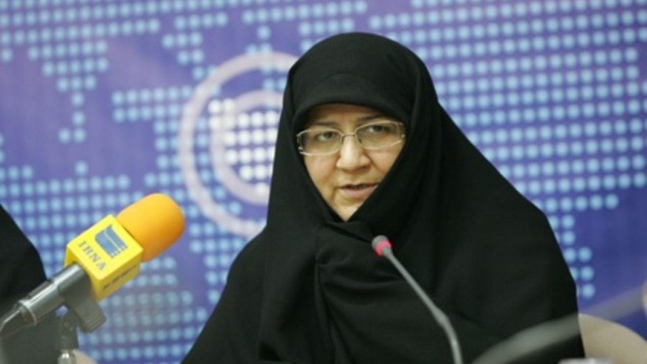 دست‌آورد مهم انقلاب تصویب 200 قانون حمایتی از زنان است