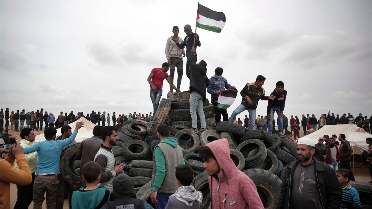زخمی شدن 30 فلسطینی بر اثر شلیک سربازان اسرائیلی