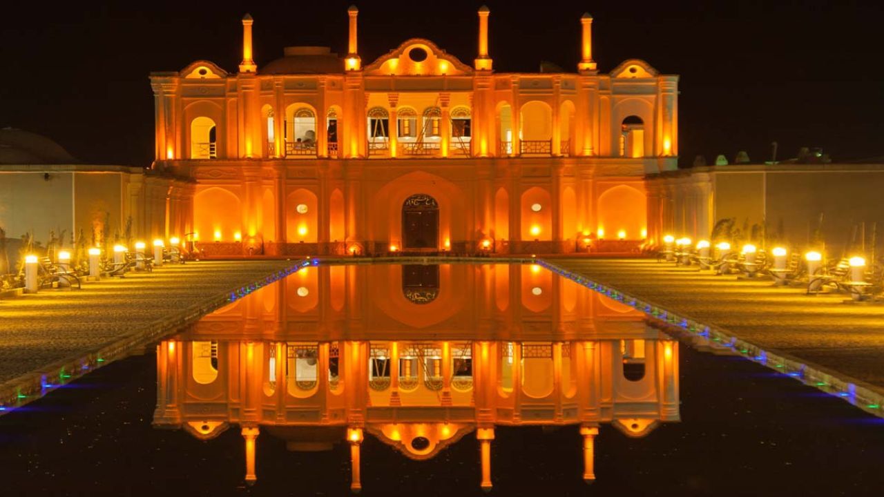 عمارتی باشکوه در کرمان + عکس