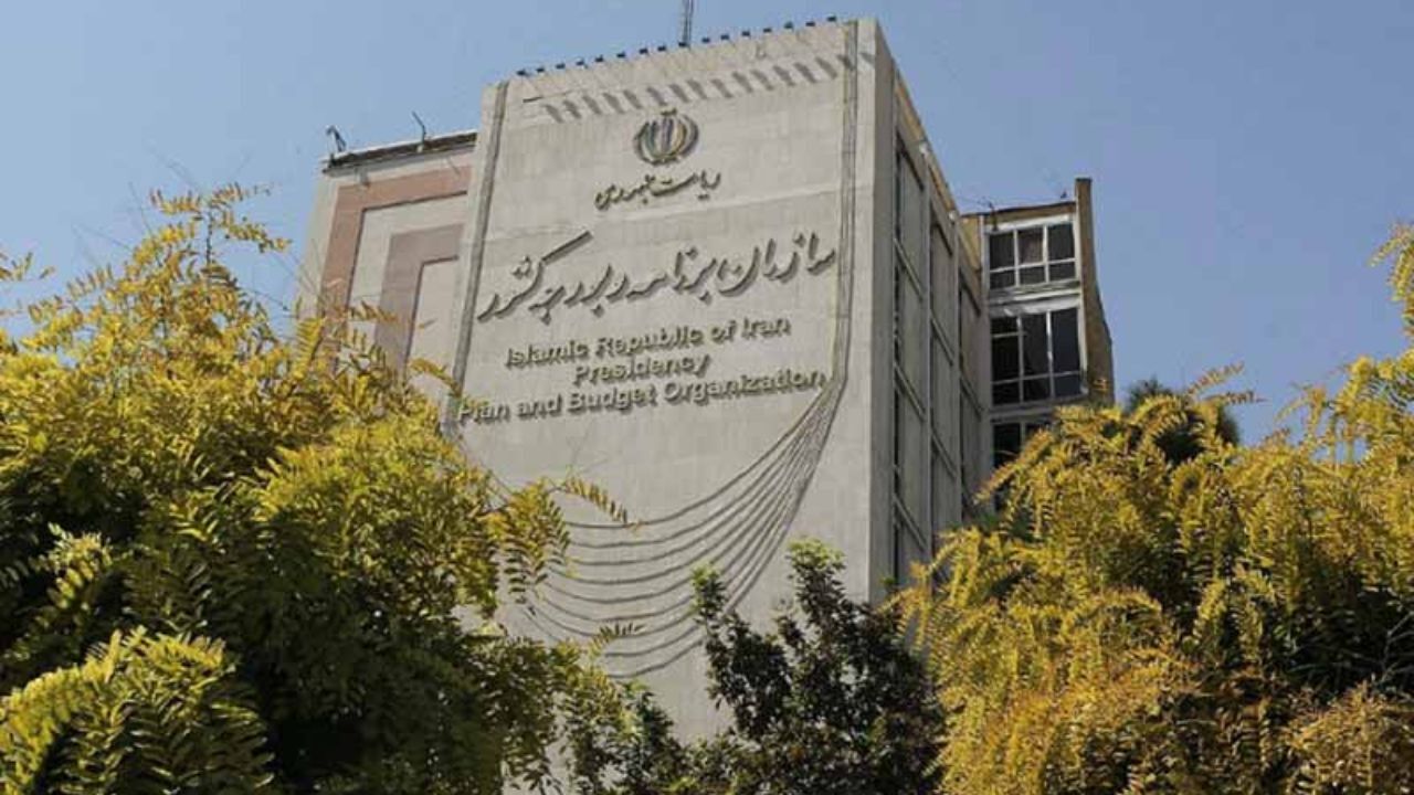 70 میلیارد تومان تنخواه روحانی