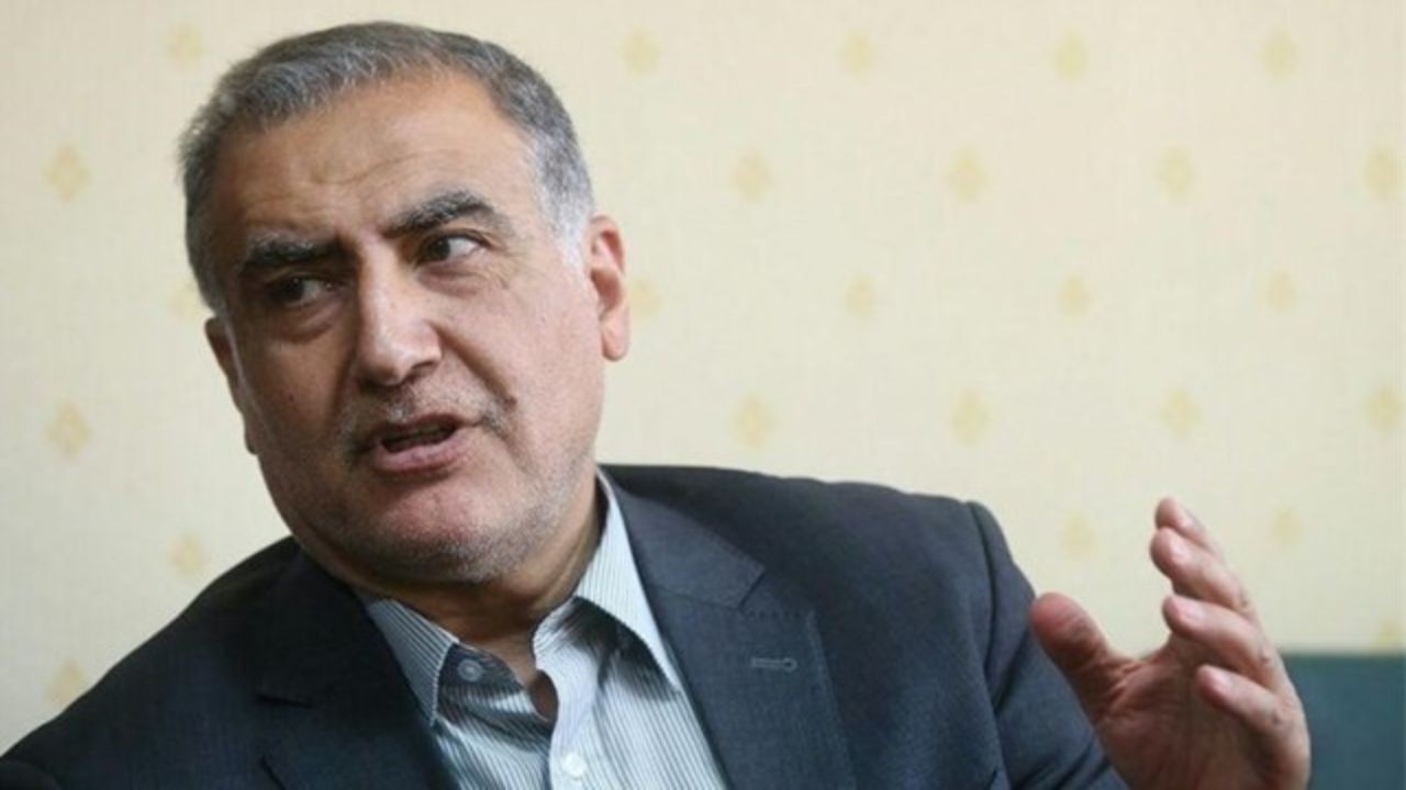 پوری‌حسینی، رییس سازمان خصوصی‌سازی با دستور بازپرس ممنوع‌الخروج شد