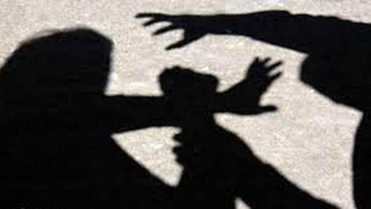 حمله یک دانش‌آموز به معاون در خوزستان