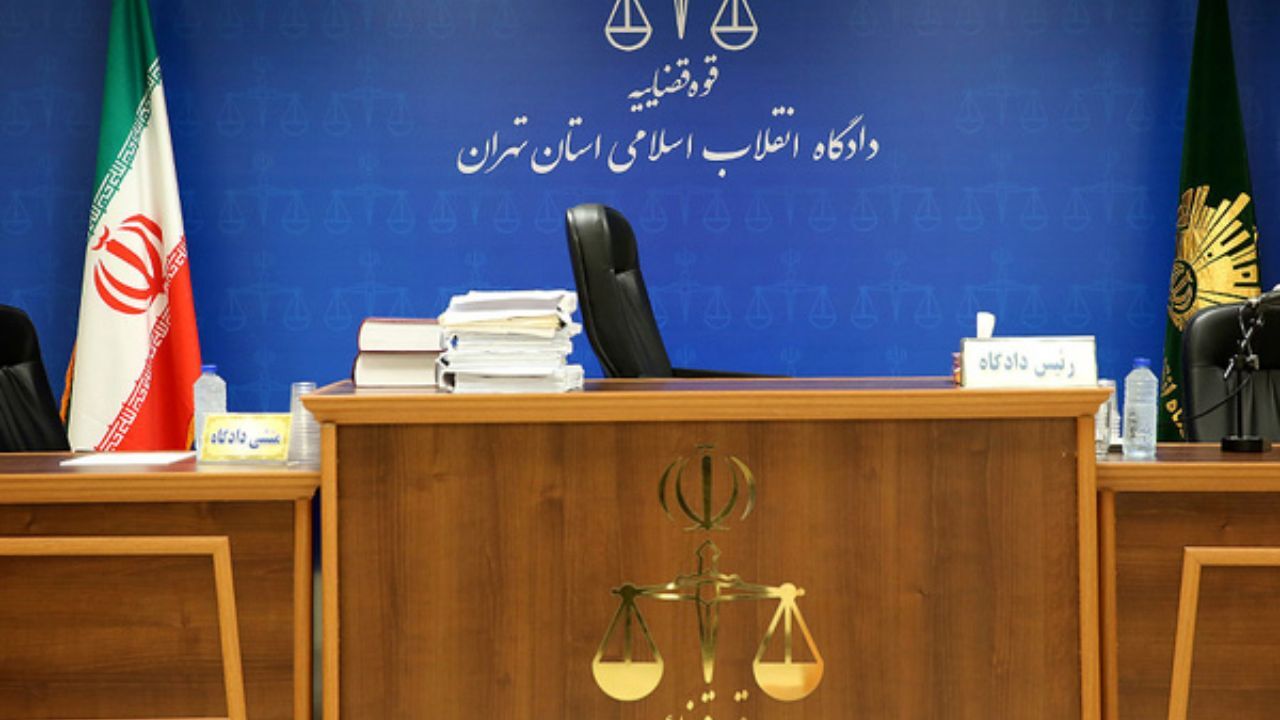 رضا خندان و فرهاد میثمی به حکم دادگاه انقلاب اعتراض کردند