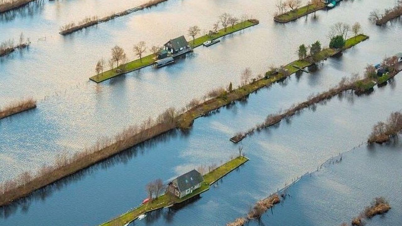 عکس روز اینستاگرام، ویلاهای عجیب هلند