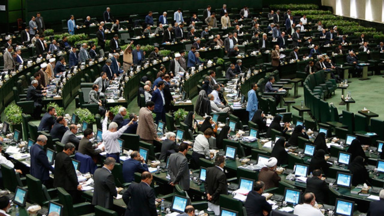 همه صاحبان مشاغل پزشکی ملزم به استفاده از پایانه فروشگاهی شدند