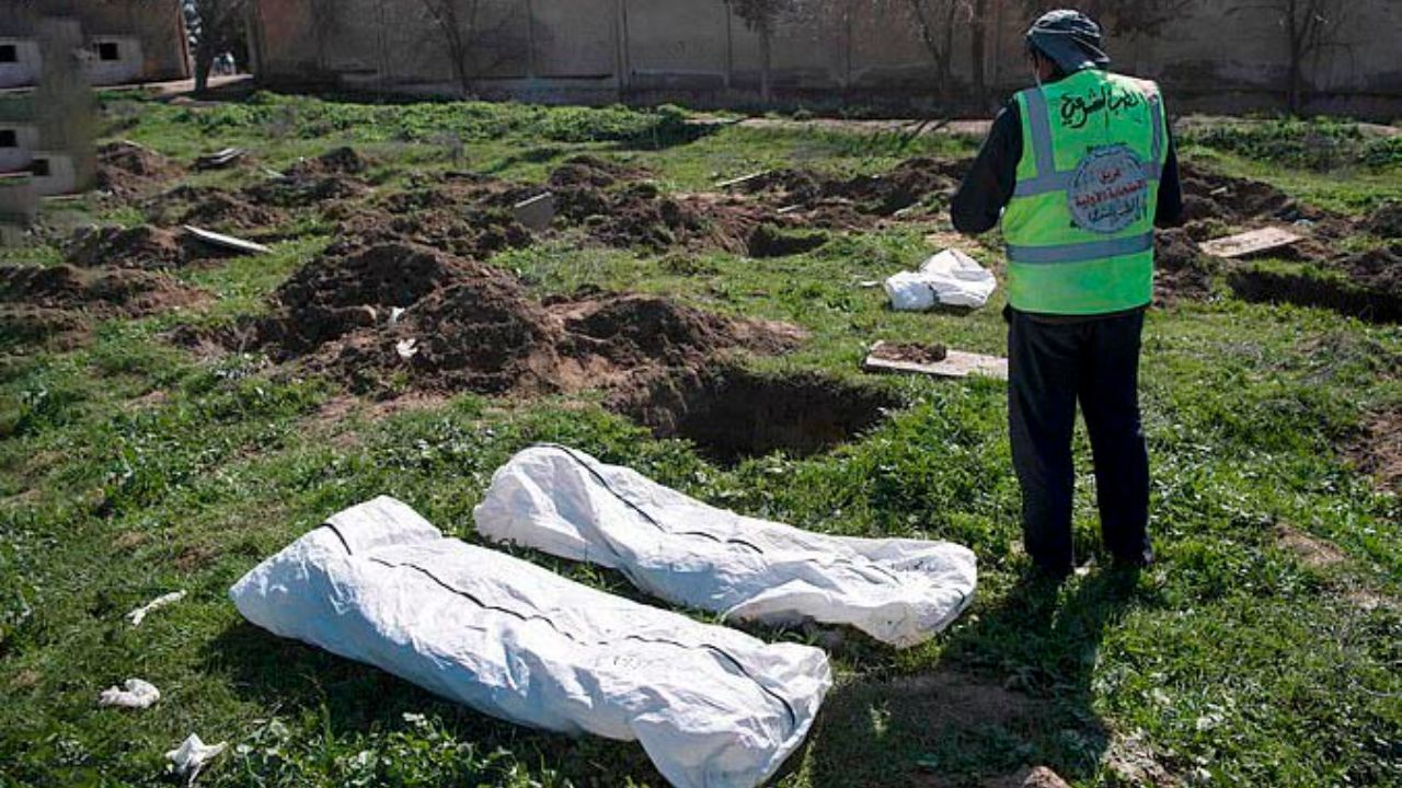 کشف گور جمعی در الرقه سوریه