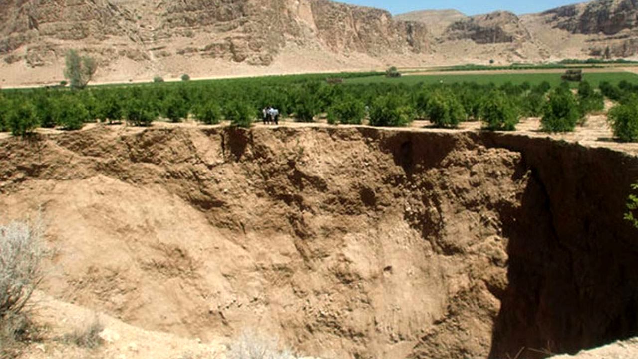 فرونشست 22 سانتیمتری تهران؛ سوژه آسوشیتدپرس + ویدئو