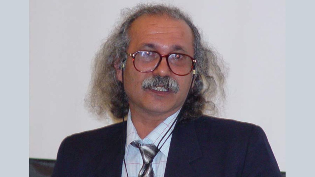 استاد ادبیات کلاسیک ایران درگذشت
