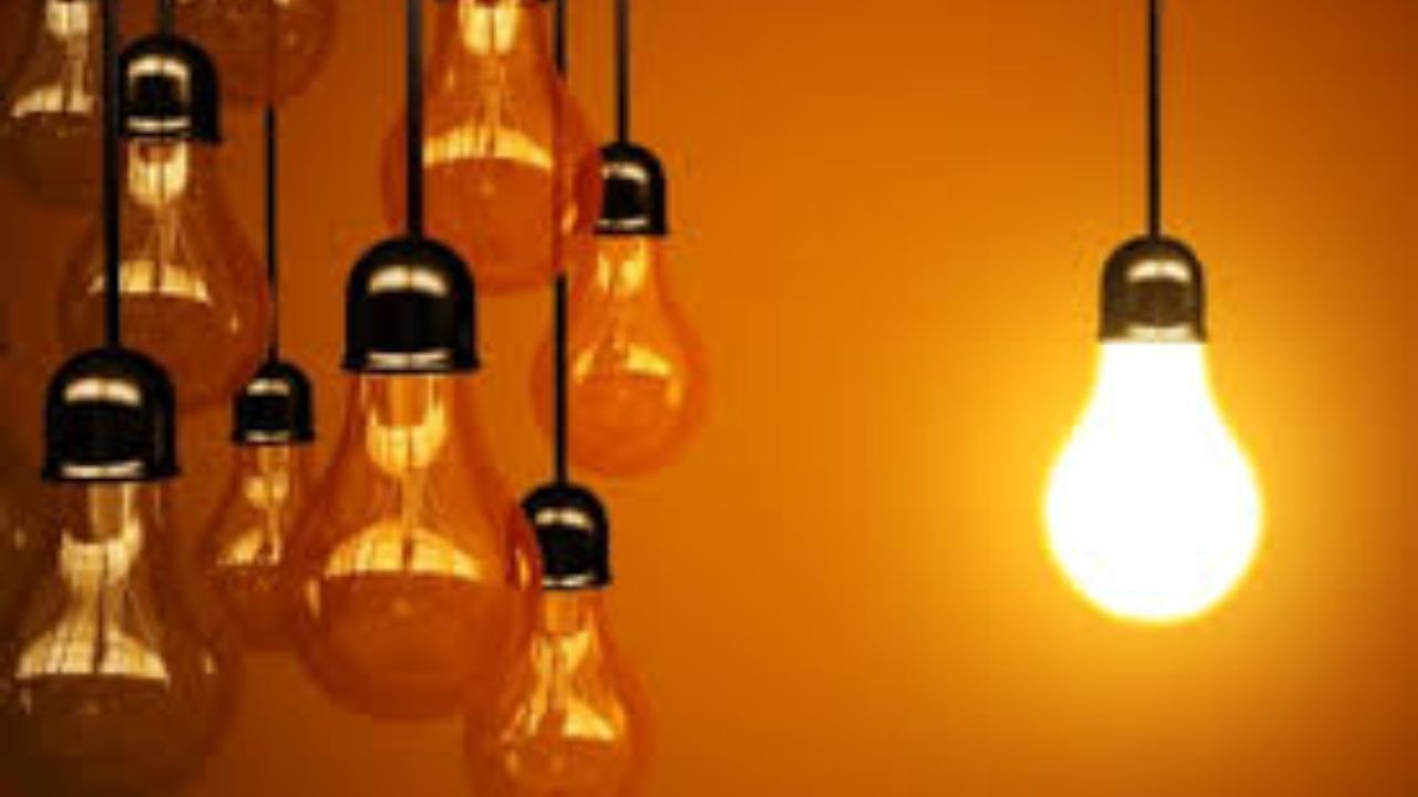 قطع برق اداره‌های شهرستانی بدهکار
