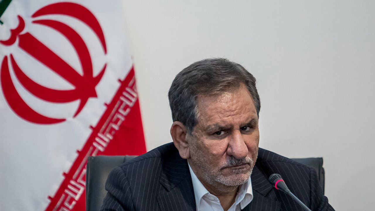 دولت اجازه نمی‌دهد سو استفاده گران شرایط را برای مردم در شب عید دشوار کنند/ با متخلفین و اخلال گران بازاربرخورد شود