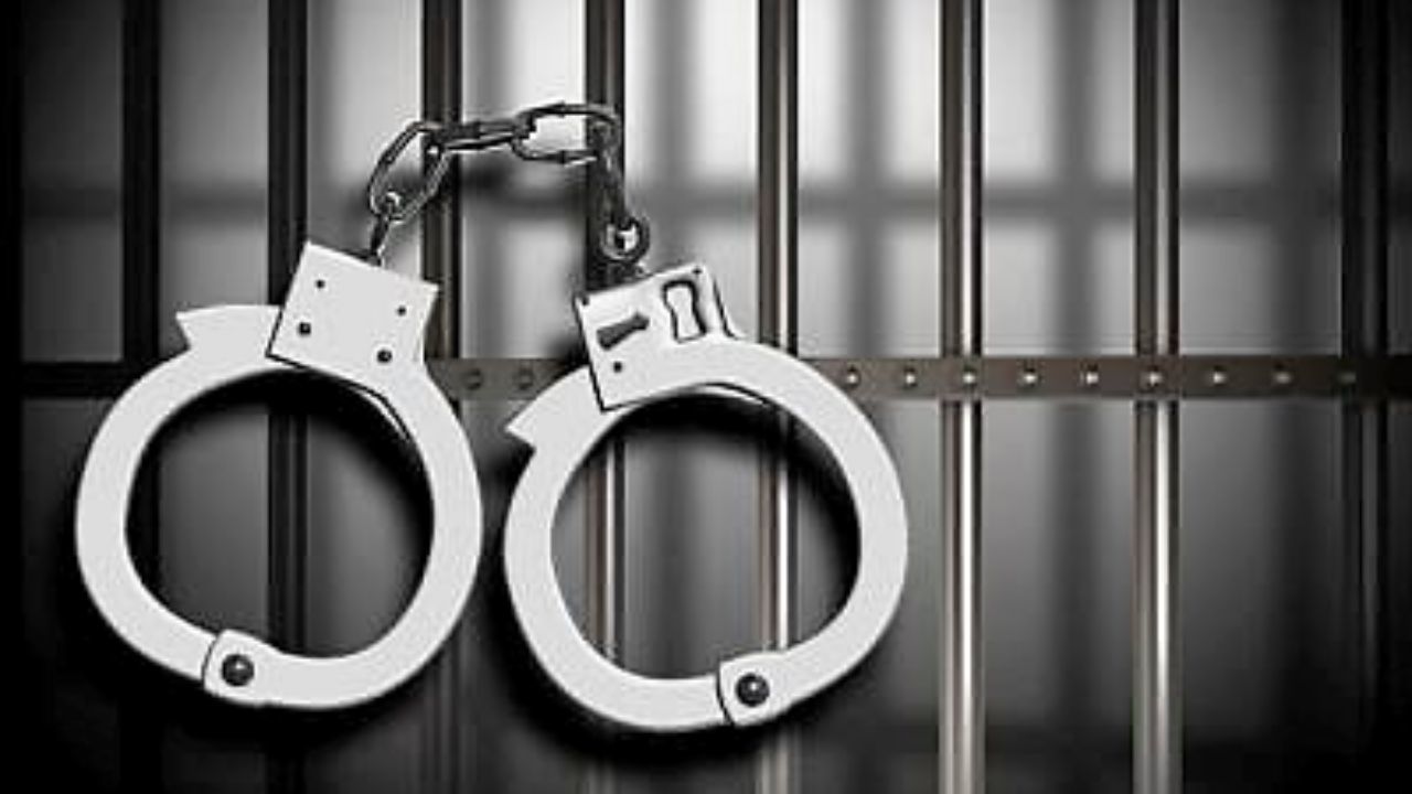 کشف 29 کیلوگرم تریاک از مسافران اتوبوس