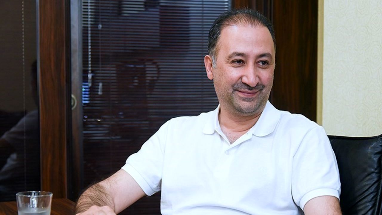 واکنش مجری برنامه تهران 20 به حاشیه این روزهای فرهاد مجیدی + ویدئو