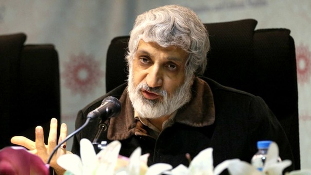 صداوسیما متاسفانه با فرهنگ کازینویی در مسیر سقوط اخلاقی است/صداوسیما بود که پای سلبریتی‌ها را به زندگی مردم باز کرد و پای مردم را به زندگی سلبریتی‌ها/صداوسیما سلبریتی‌ها را آزاد و نخبگان را نابود می‌کند