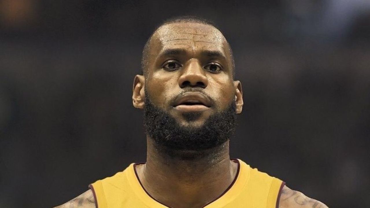 لبران جیمز کارشناس مرحله پلی‌آف NBA