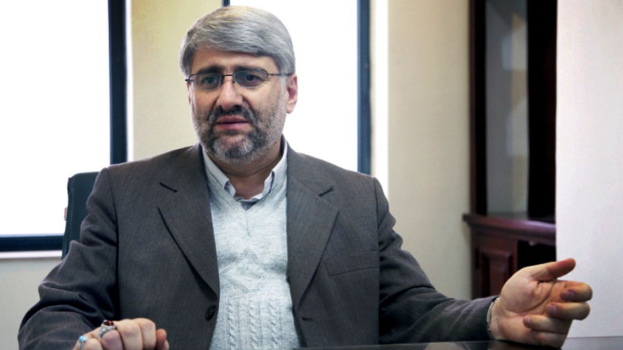 خصوصی‌سازی با اخراج کارگران معنا ندارد/ به تخلفات بنگاه‌های واگذار شده باید رسیدگی شود