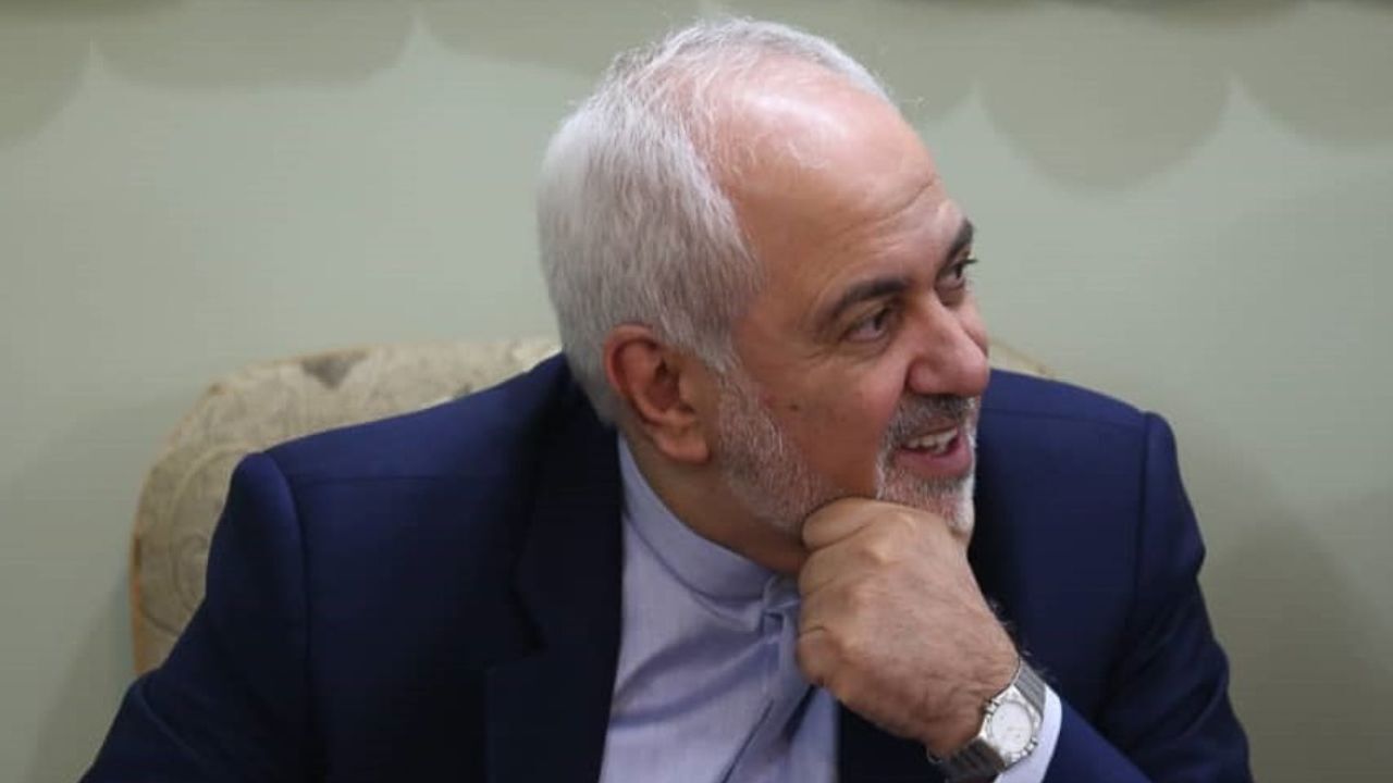 آیت الله العظمی جوادی آملی دردیدار با ظریف:در سطح جهانی حرف داریم/سفیر ایران اسلامی باید پیام ملی، منطقه‌ای و بین المللی اسلام را بشناسد و معرفی کند