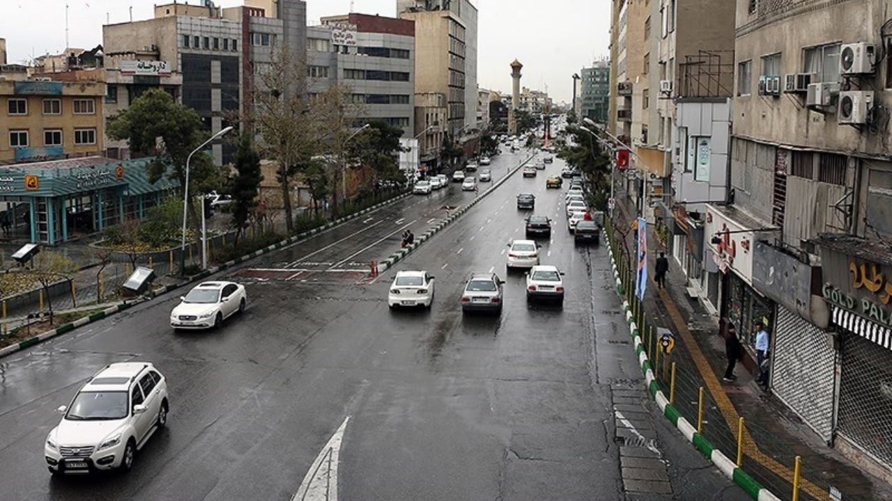 همه معابر تهران باز است