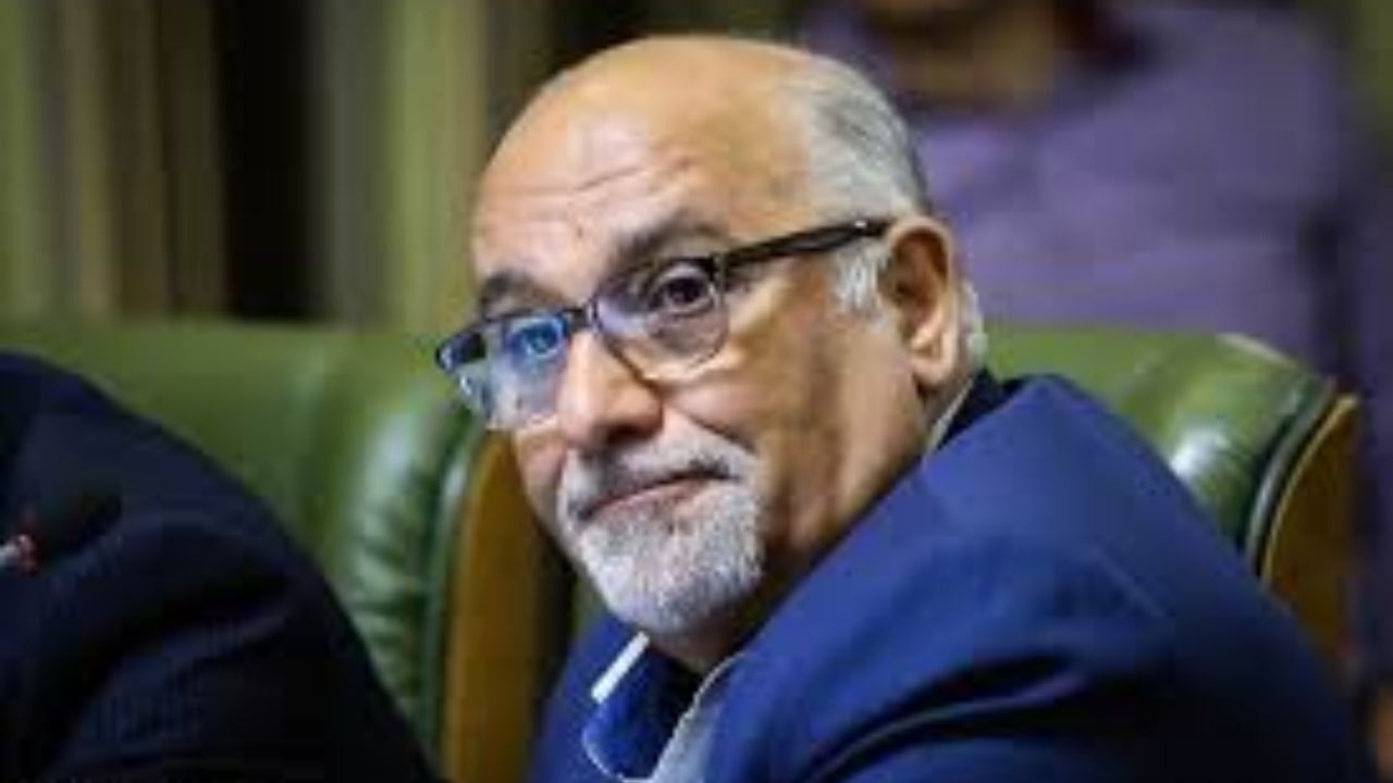 لوکوموتیو قطاردودی به ریل قاجاری برگردد