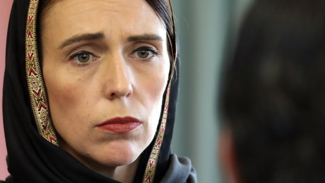 نخست‌وزیر نیوزیلند محجبه شد + تصاویر