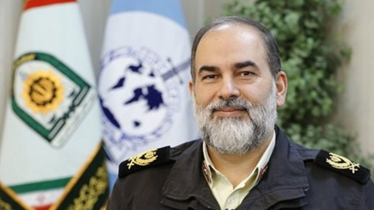 از قبول هرگونه بسته یا چمدان از سوی افراد ناشناس خودداری کنید