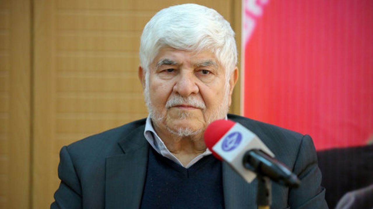 محمدهاشمی: عملکرد روحانی نسبت به احمدی‌نژاد خیلی بهتر بود