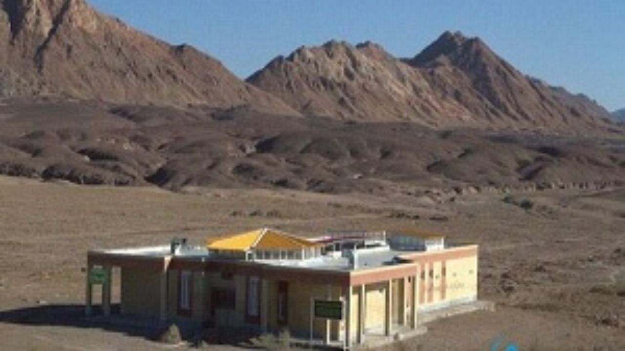 5 دانشجوی مفقود شده در آب گرم لوت نجات یافتند
