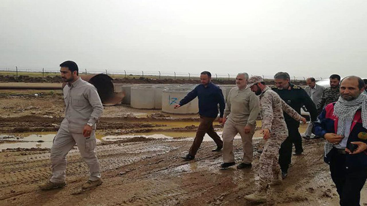 مشتاقان دفاع از حرم، به کمک سیل‌زدگان خوزستان بیایند